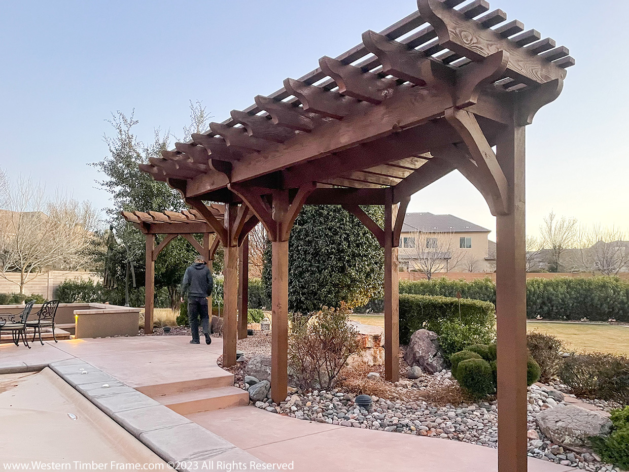20221021-Lunt-Diana-trellis-arbor